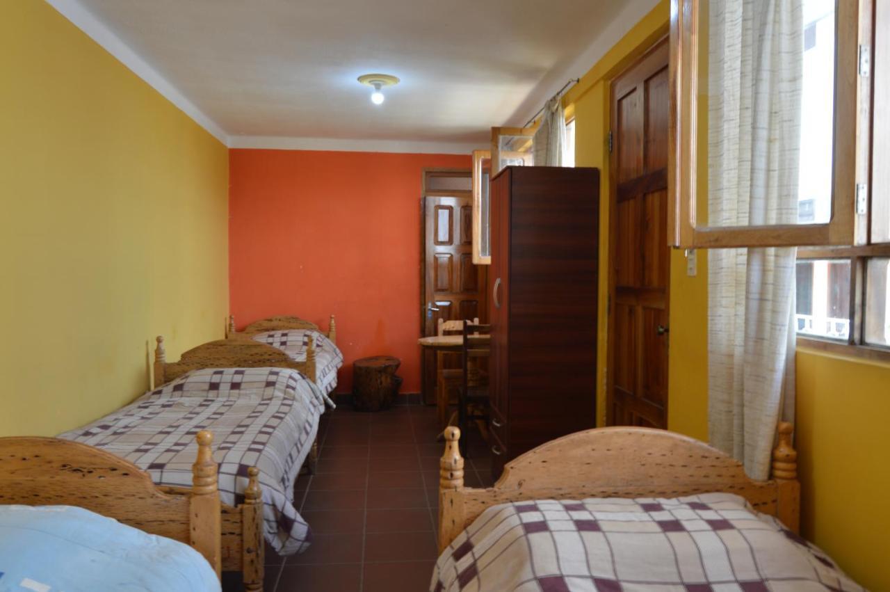 טופיזה Hostal Coronel Pedro Arraya מראה חיצוני תמונה