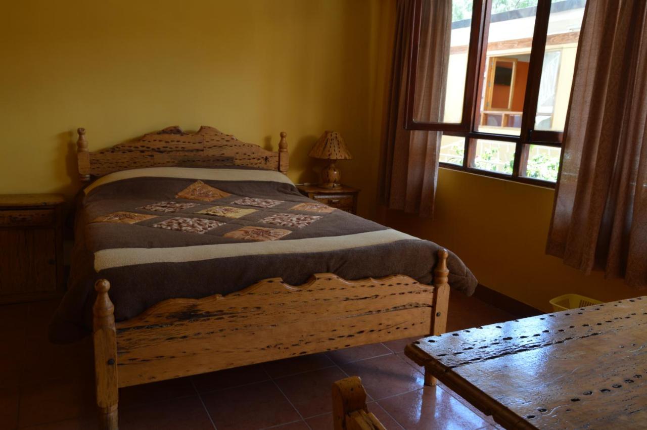 טופיזה Hostal Coronel Pedro Arraya מראה חיצוני תמונה