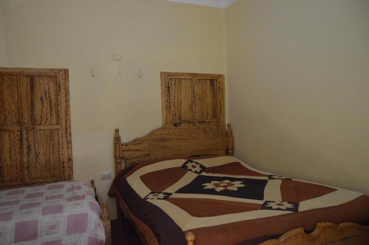טופיזה Hostal Coronel Pedro Arraya מראה חיצוני תמונה