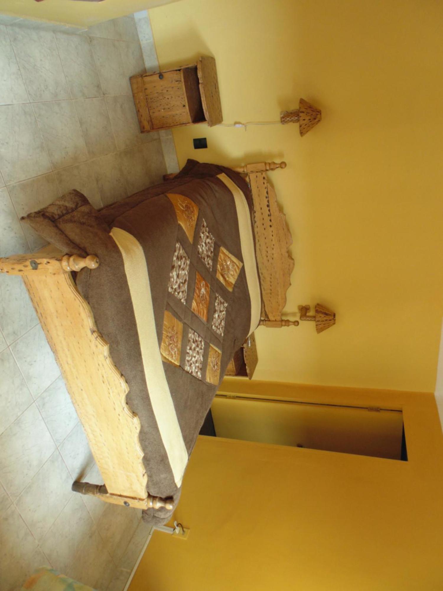 טופיזה Hostal Coronel Pedro Arraya מראה חיצוני תמונה