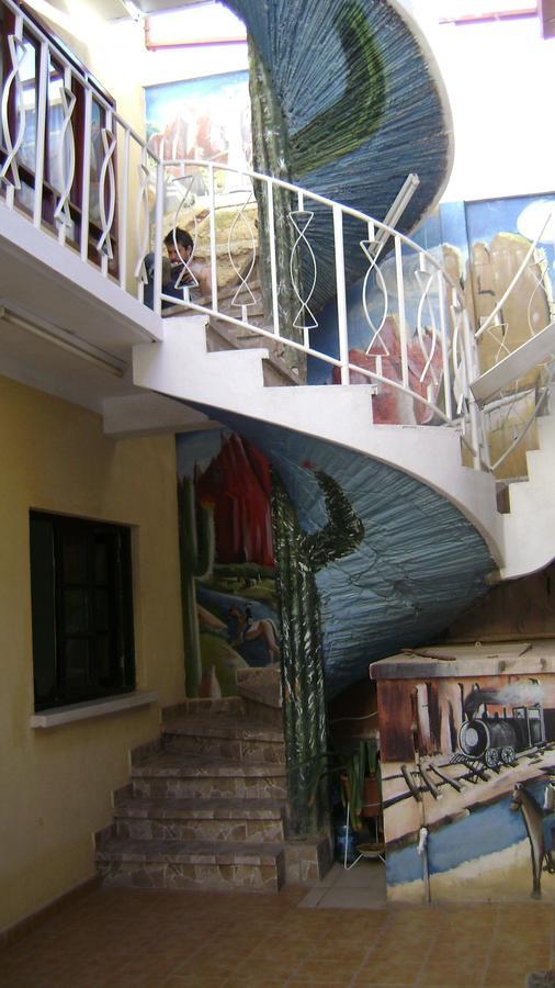 טופיזה Hostal Coronel Pedro Arraya מראה חיצוני תמונה
