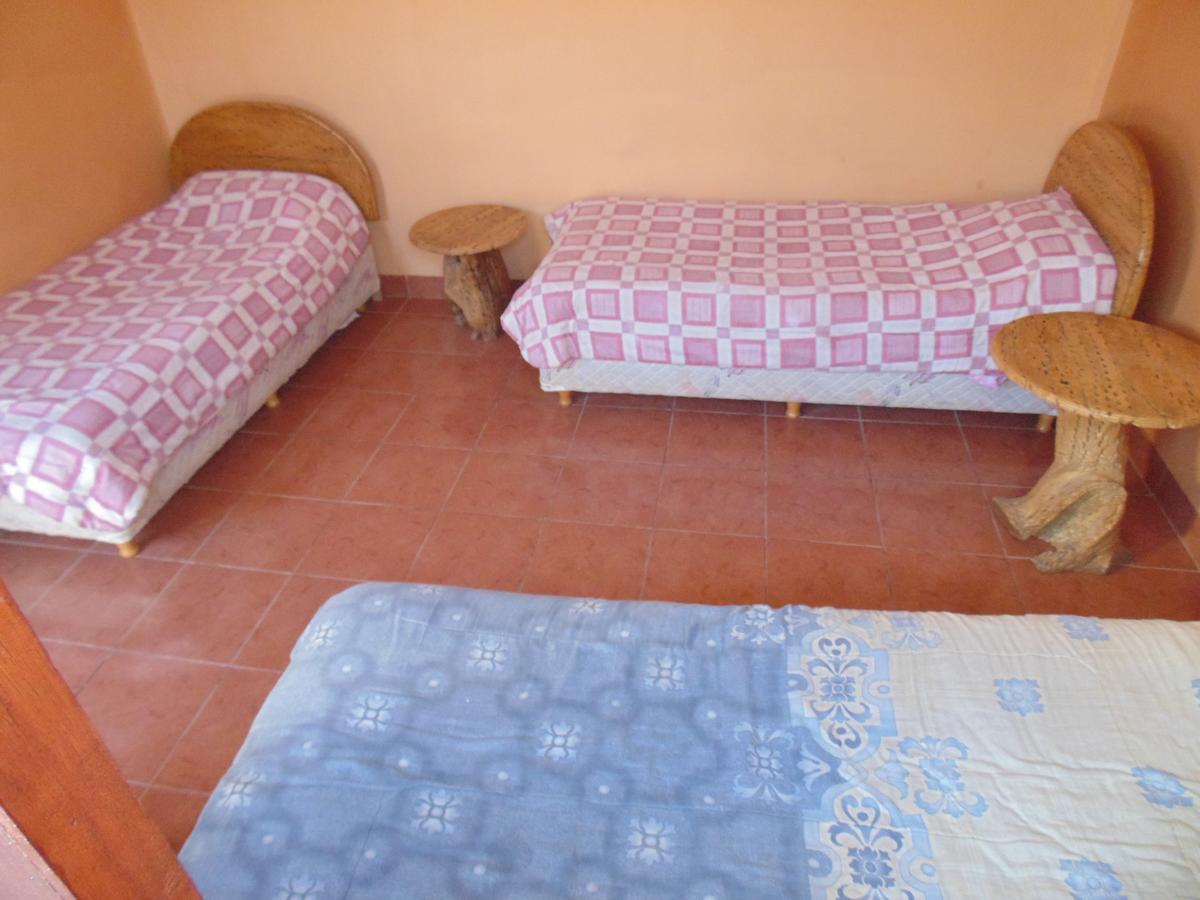 טופיזה Hostal Coronel Pedro Arraya מראה חיצוני תמונה